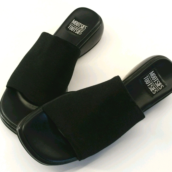 Mootsies Tootsies Shoes - Vintage 90s Style Black Platform Sandals